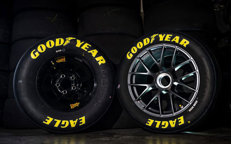 Five and single lug-nut wheel - nascar.com