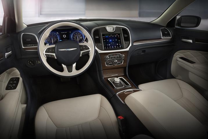 Chrysler 300 interior
