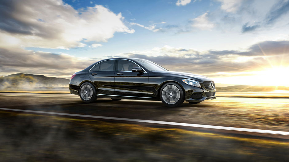 Mercedes-Benz C Class exterior 2