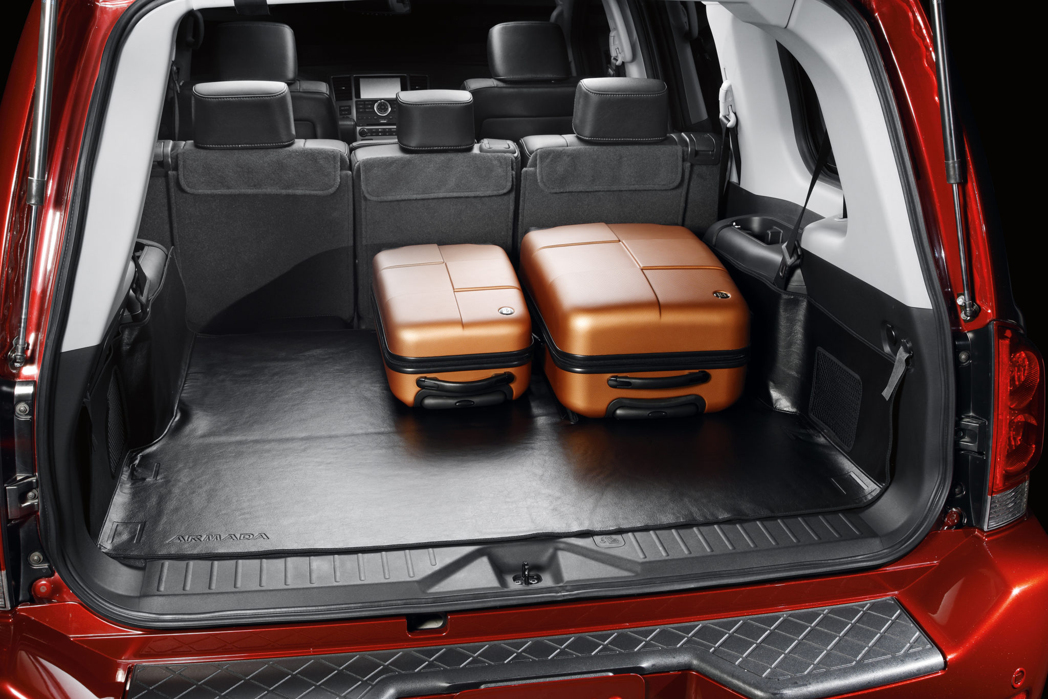 Toyota Sequoia vs Nissan Armada