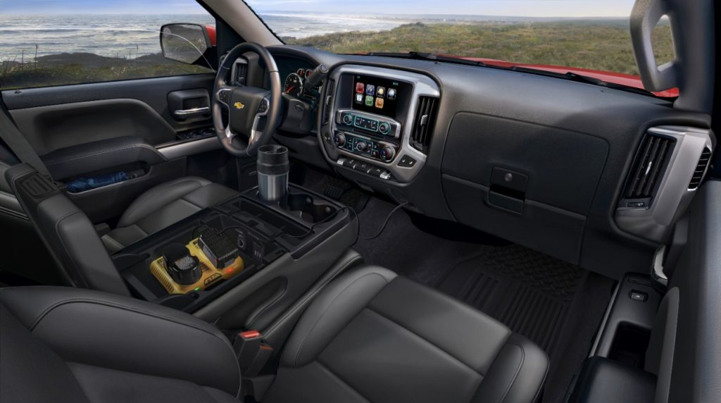 2015 Chevrolet Silverado interior