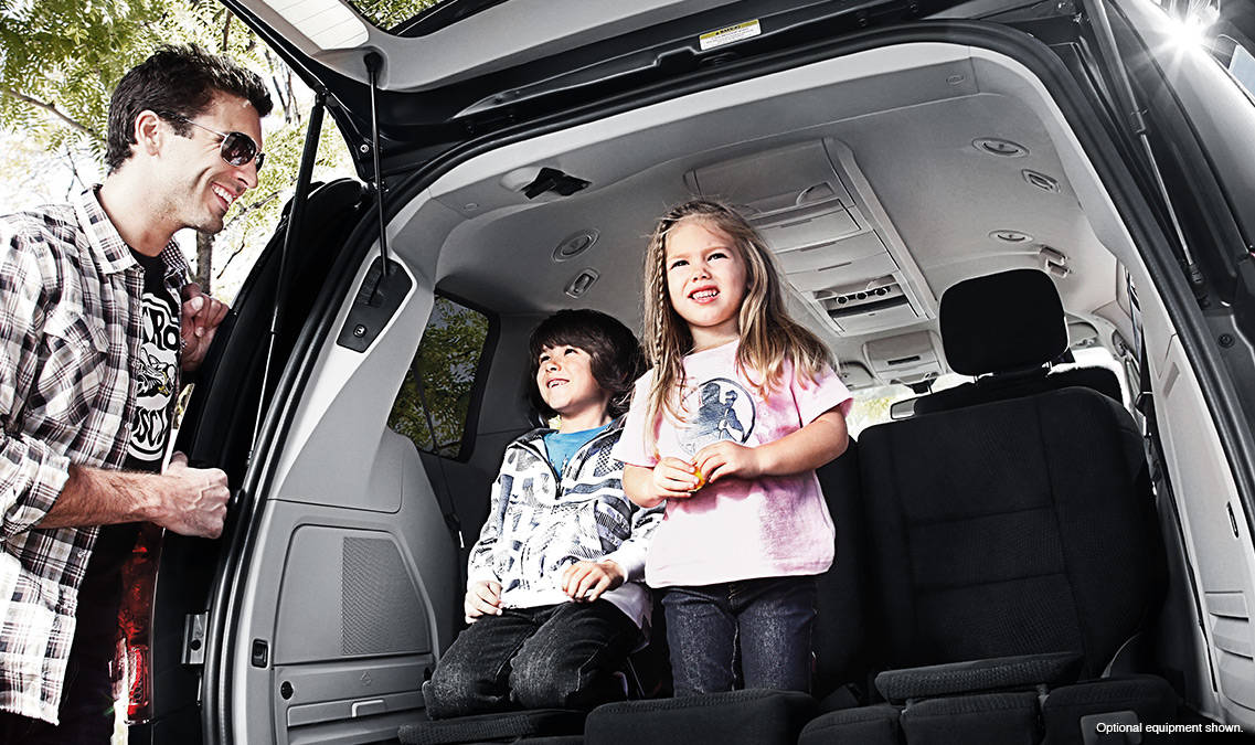 tailgate seating dodge caravan