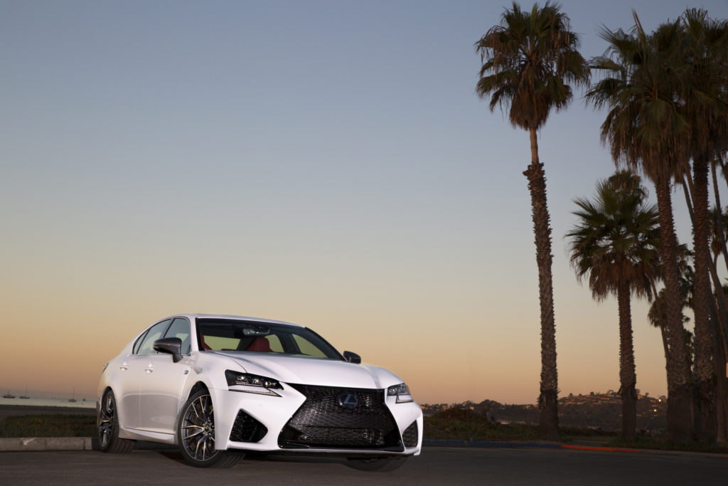 2016 Lexus GS F 001