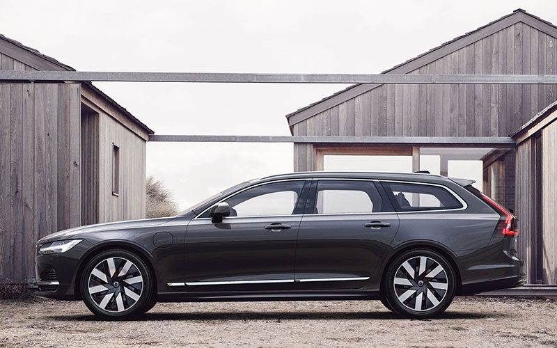 2022 Volvo V90 - media.volvocars.com