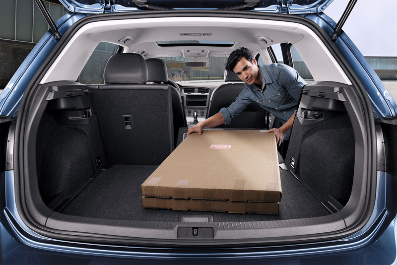 Spacious cargo space on 2019 Volkswagen Golf