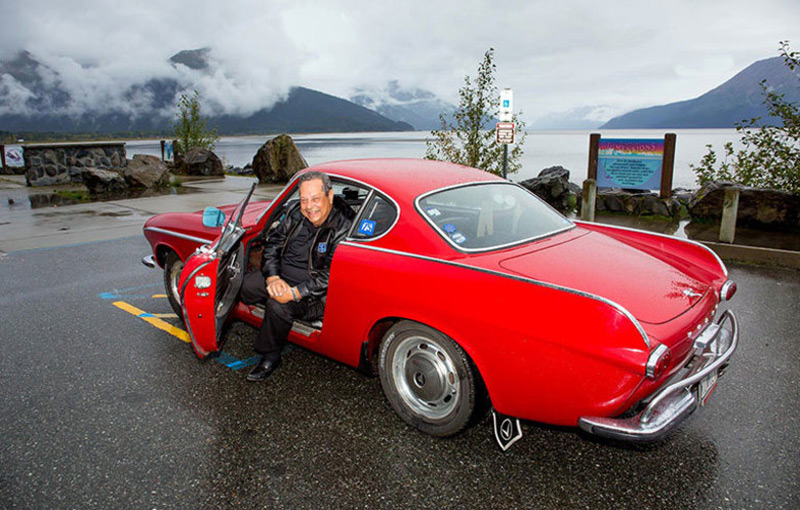 Irv-gordon-Volvo-800 Irv Gordon with his 1966 Volvo 1800S
