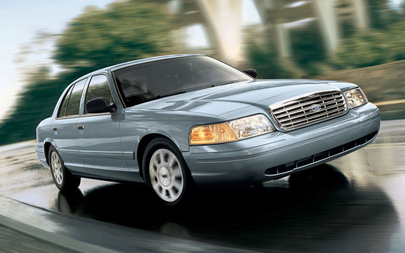 2006 Ford Crown Victoria - netcarshow.com