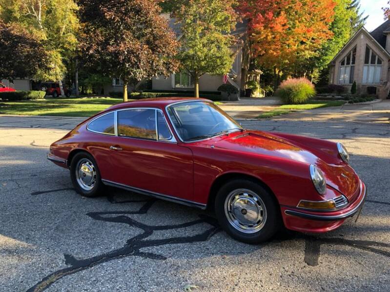 1966 Red Porsche 911