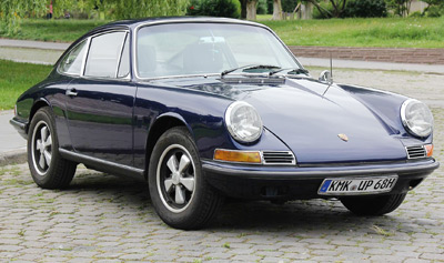 Black Porsche 912