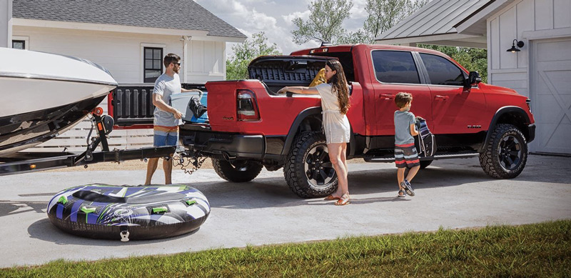 2020 RAM 1500 multifunction tailgate