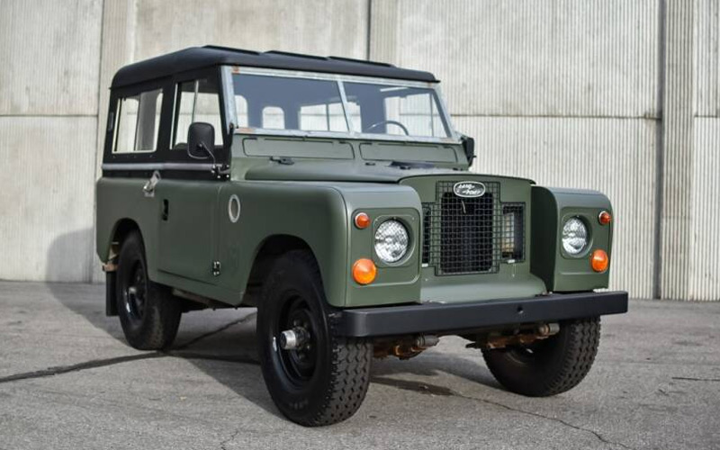 1969 Land Rover Series 2A