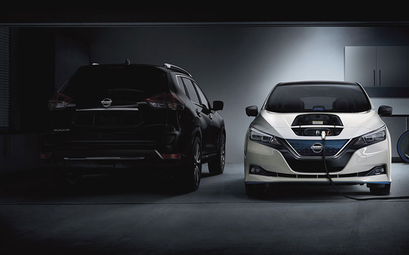 Nissan Leaf charging - nissanusa.com