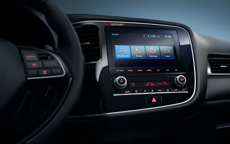 2020 Mitsubishi Outlander infotainment system - mitsubishicars.com