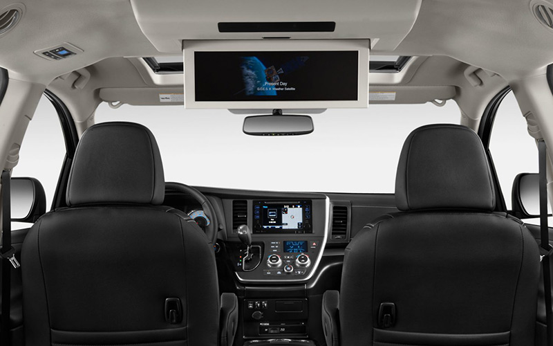 2015 Toyota Sienna overhead entertainment system - pressroom.toyota.com