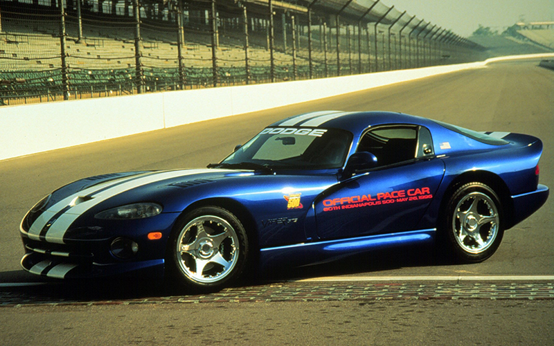 1996 Dodge Viper GTS Official Pace Car - fcanorthamerica.com