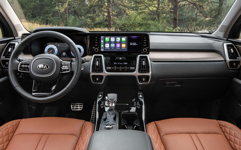 2021 Kia Sorento dash - kia.com