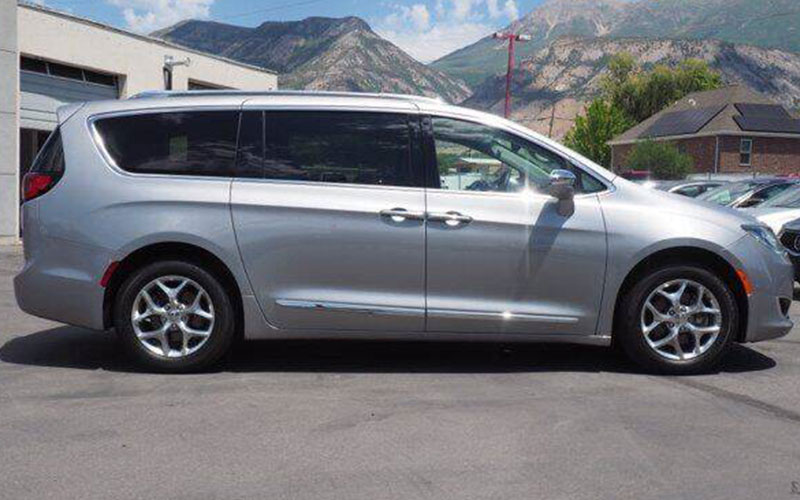 2018 Chrysler Pacifica Limited - carsforsale.com