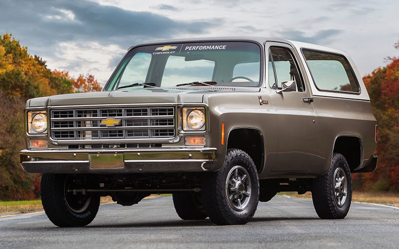 1977 Chevrolet K5 Blazer-E - media.chevrolet.com 1977 Chevrolet K5 Blazer-E - media.chevrolet.com