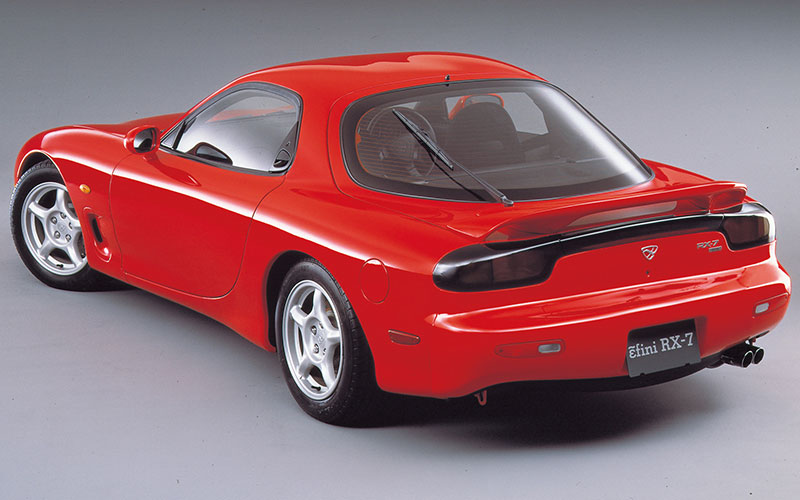 1991 ɛ̃fini RX-7 debut - mazda.com