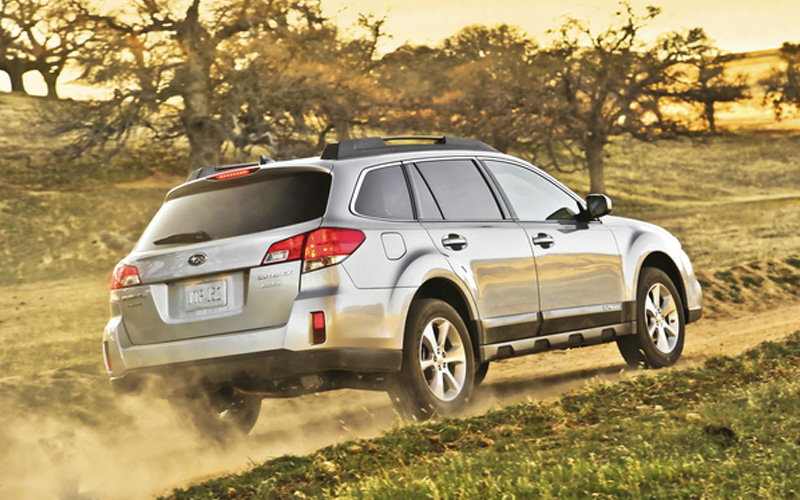 2014 Subaru Outback - media.subaru.com