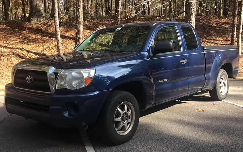 Mike Neals's 2009 Toyota Tacoma - Toyotajeff in Raleigh on YouTube.com
