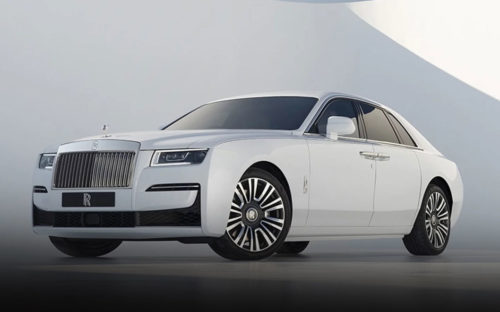 All the Amazing Luxury Features of the Rolls-Royce Ghost