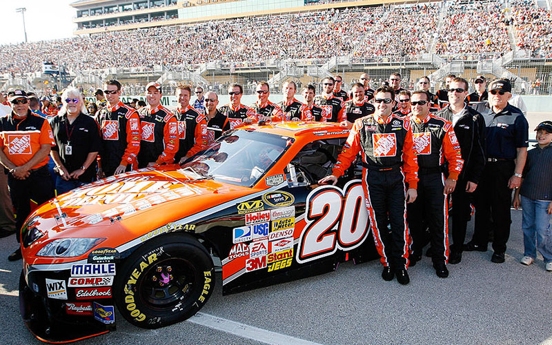 Tony Stewart and crew with his #20 Toyota - nascar.com Tony Stewart and crew with his #20 Toyota - nascar.com