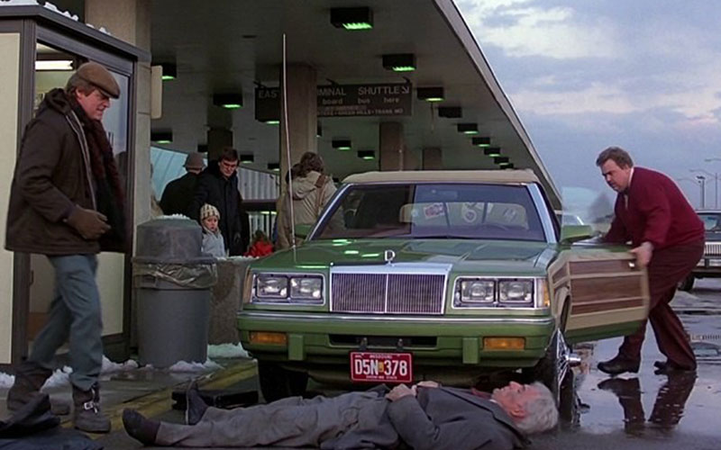 1986 Chrysler LeBaron Town & Country convertible in "Planes, Trains & Automobiles" - imcdb.org
