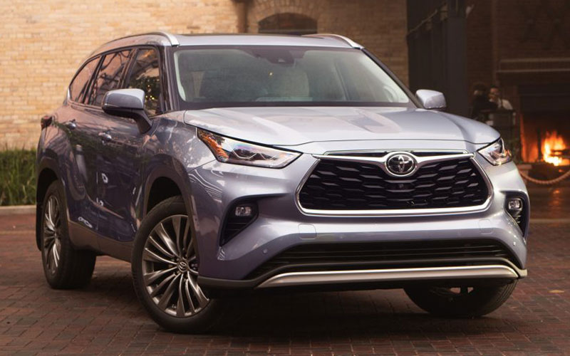 2021 Toyota Highlander Platinum - pressroom.toyota.com