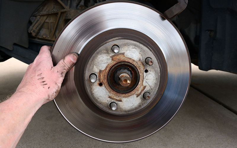 Removing vehicle rotor