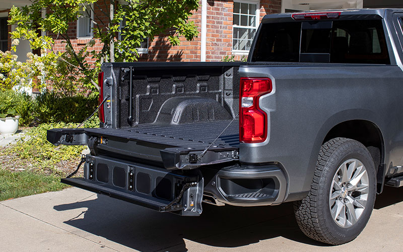 2021 Chevrolet Silverado tailgate - chevrolet.com