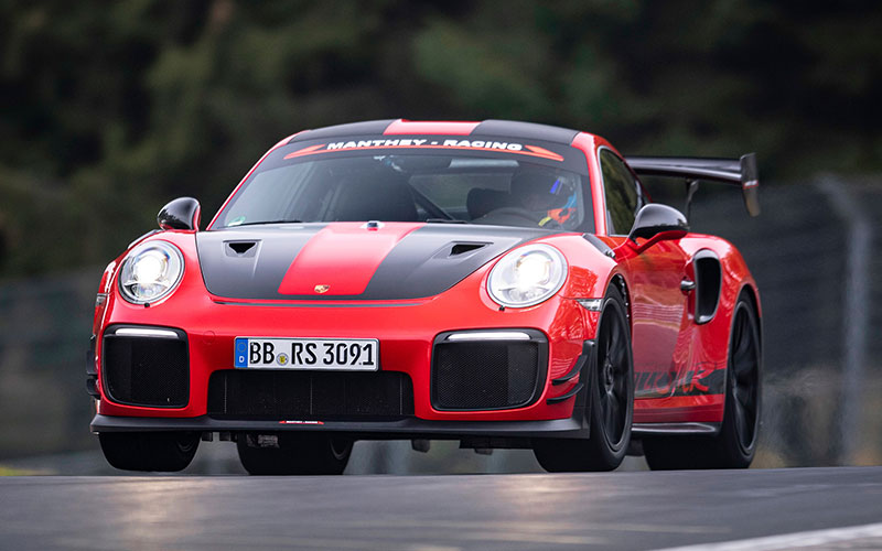 911 GT2 RS MR - newsroom.porsche.com 911 GT2 RS MR - newsroom.porsche.com