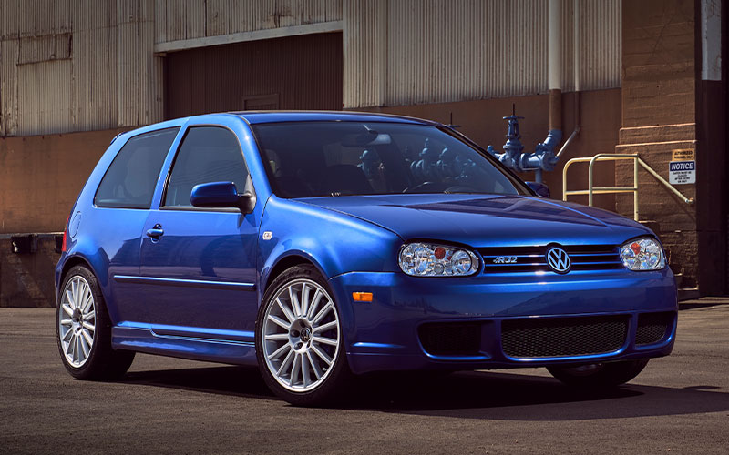 2004 Volkswagen Golf R32 - media.vw.com