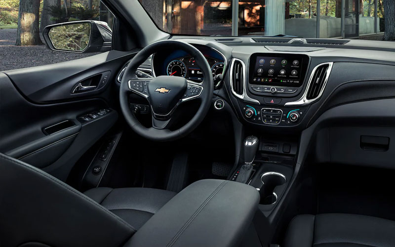 2021 Chevrolet Equinox interior - chevrolet.com