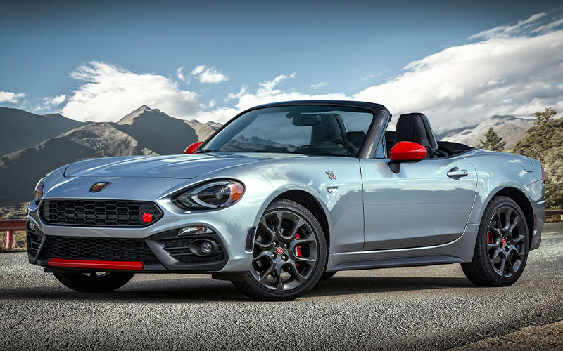 2020 Fiat 124 Spider - media.stellantisnorthamerica.com