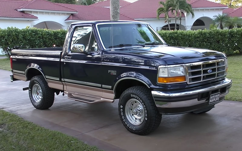 1995 Ford F-150 Eddie Bauer Edition - Curious Cars on YouTube.com