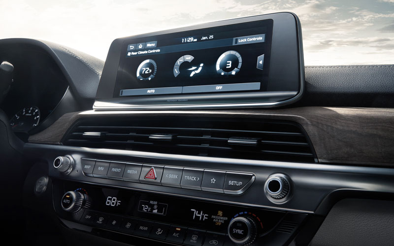 2021 Kia Telluride infotainment - kia.com