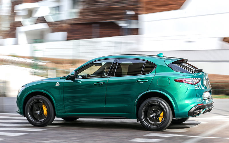 2021 Alfa Romeo Stelvio Quadrifoglio - media.stellantisnorthamerica.com