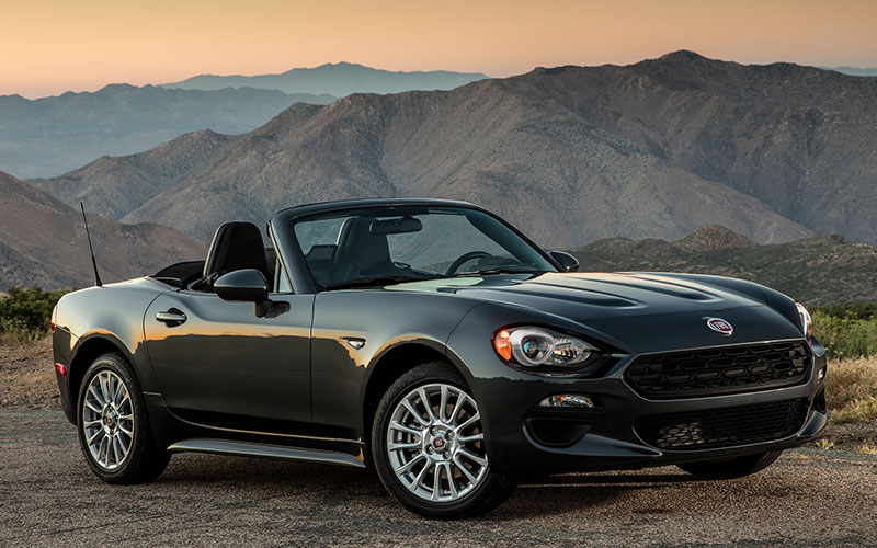 2020 Fiat 124 Spyder - media.stellantisnorthamerica.com