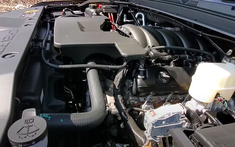 2020 Chevrolet Suburban 5.3L V8 - KB Cars on YouTube.com