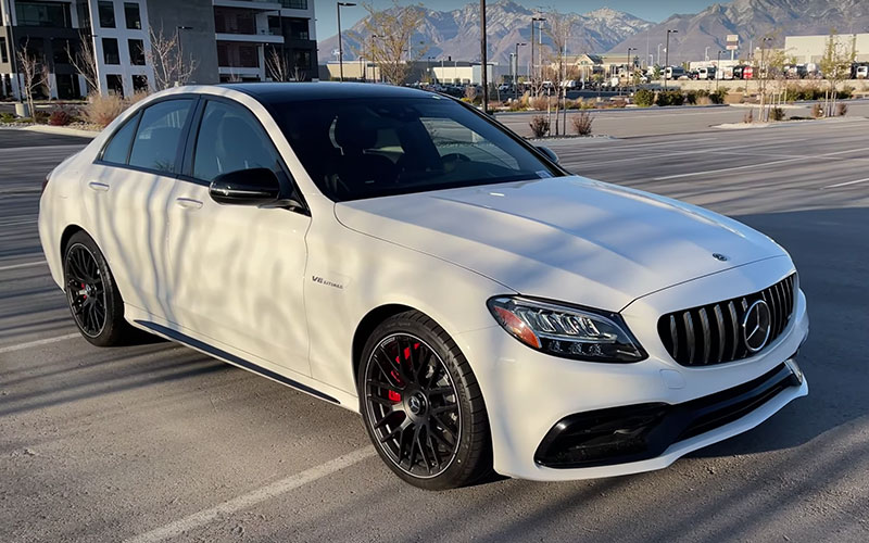 2021 Mercedes-AMG C 63 S - Mercedes Lounge on YouTube.com