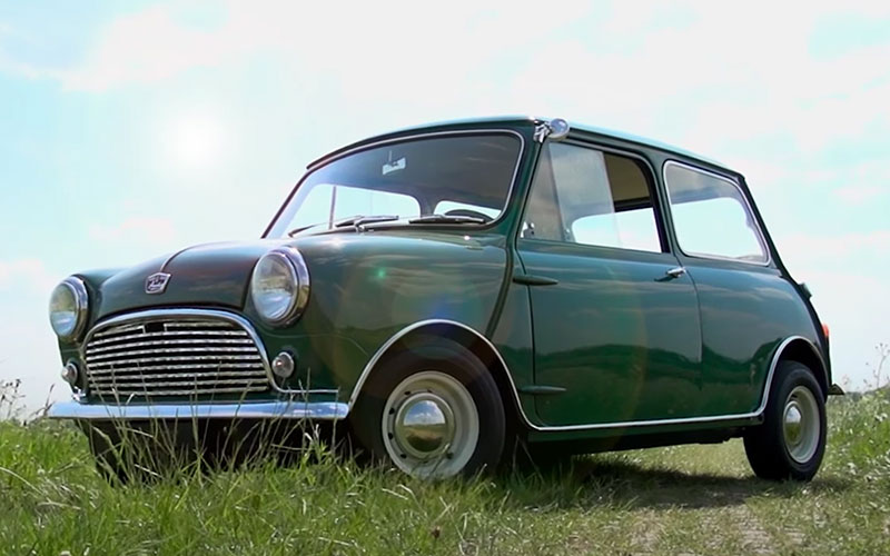 1967 Austin 850 Mini - SUPERCARCLASSICS on YouTube.com