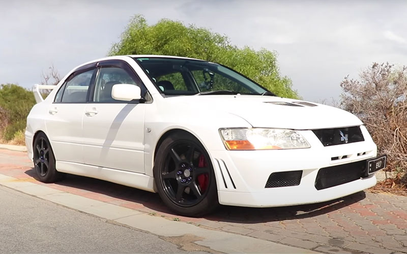 2001 Mitsubishi Lancer Evo VII - Ross Reviews on YouTube.com