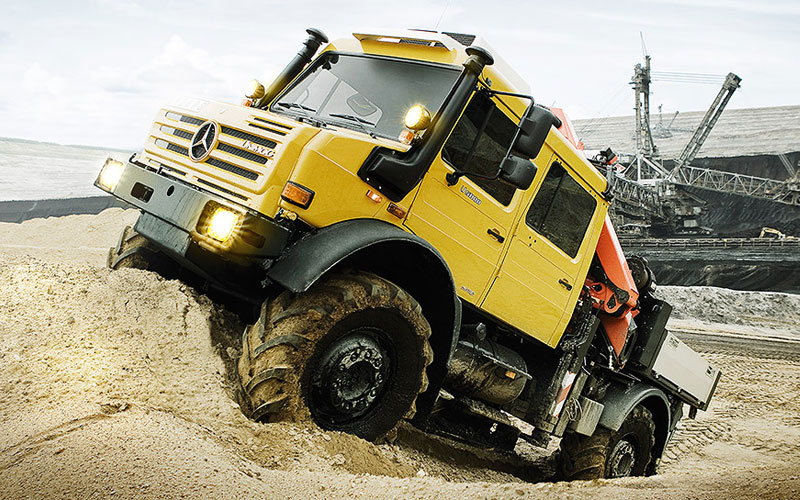 Unimog U 4000 - mercedes-benz-trucks.com