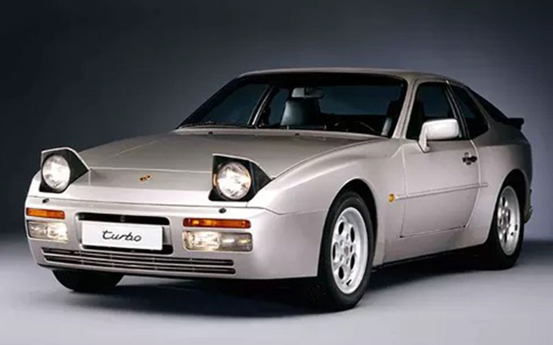 Porsche 944 Turbo - porsche.com