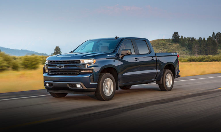 2020 Chevrolet Silverado 1500: Playing Well to Its Fans.