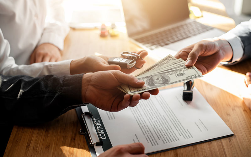 Finalizing a vehicle contract