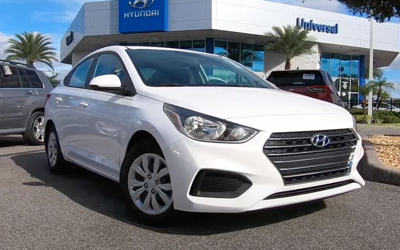 2021 Hyundai Accent SE - Universal Hyundai on YouTube.com