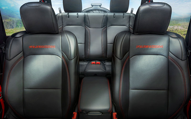 2020 Jeep Wrangler interior - stellantisnorthamerica.com