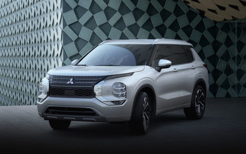 2022 Mitsubishi Outlander: Is it a Rogue in Mitsubishi Clothing?